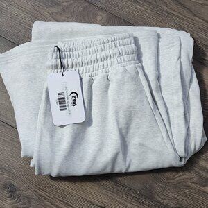 Zyia Gray Retreat Wide Leg Joggers 32" M